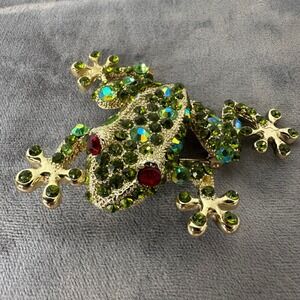 Cara NY Frog Brooch Green Rhinestone Gold Tone Red Eyes Whimsical Animal Pin